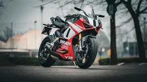 Ducati Panigale V2 Superquadro Final Edition (2024) 
