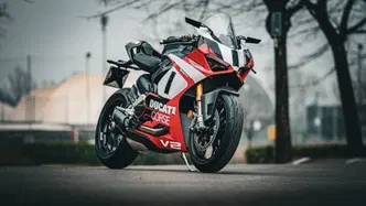 Ducati Panigale V2 Superquadro Final Edition (2024) usata