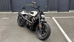 Harley-Davidson 1200 Custom (2018 - 20) - XL1200C  (3)