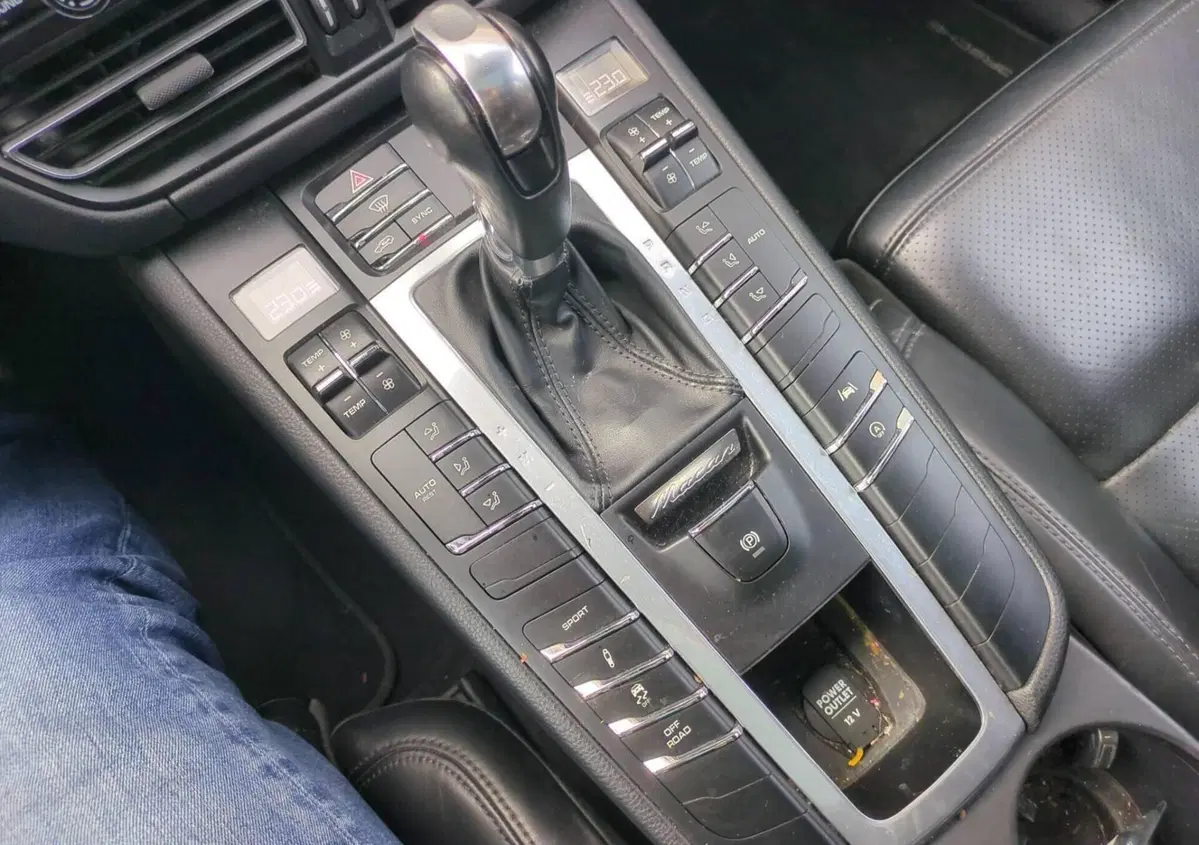 Porsche Macan 2.0 (7)