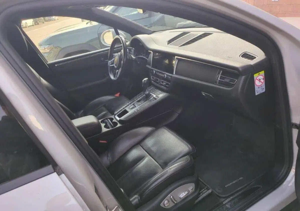 Porsche Macan 2.0 (8)