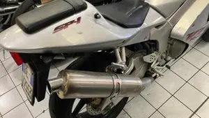 Honda VTR 1000 SP-1 (2000 - 01)  (4)