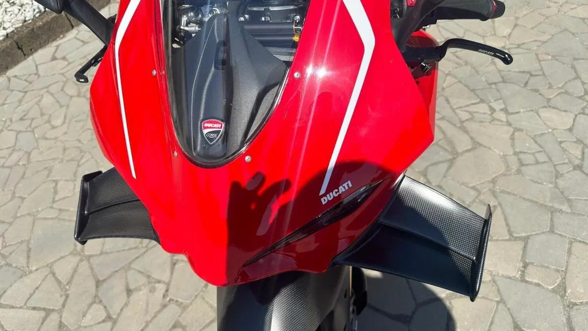Ducati Panigale V4 R (2026)  (5)