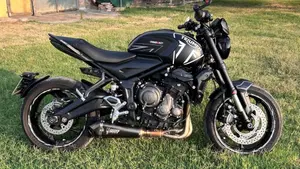 Triumph Trident 660 (2021 - 24)  (2)
