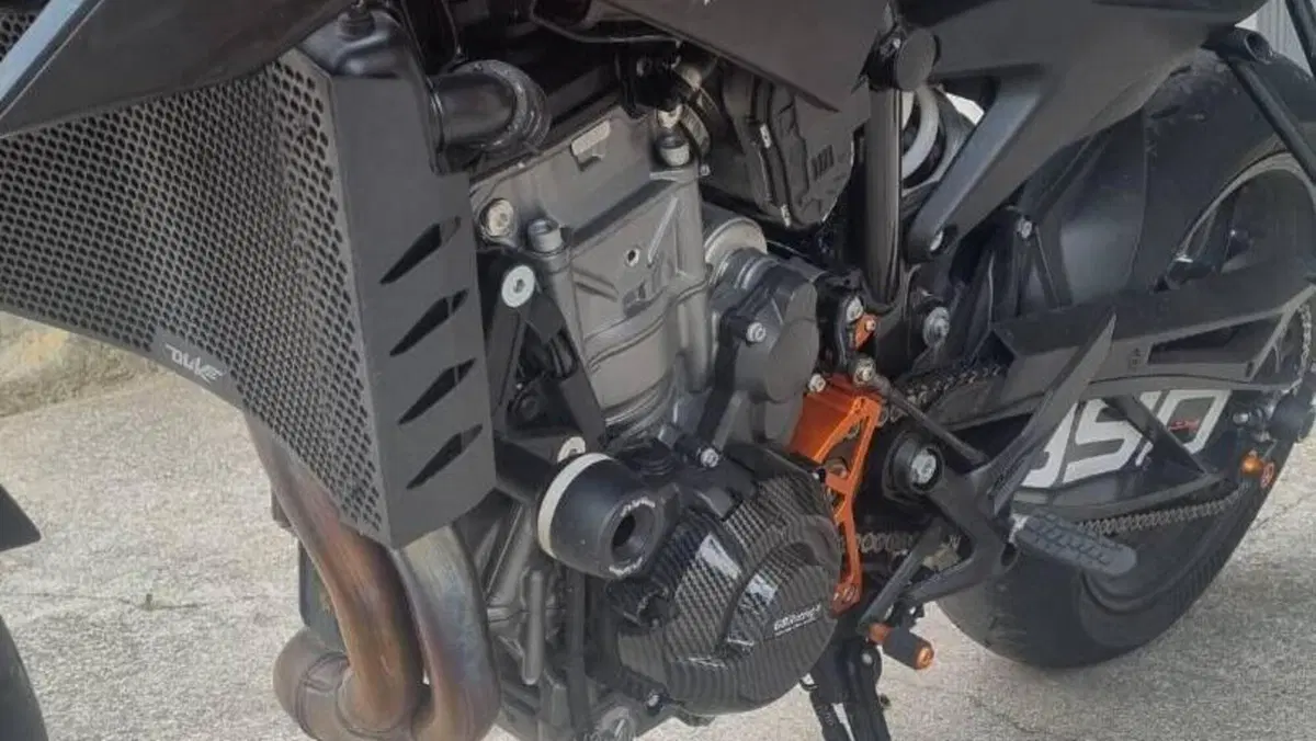 KTM 890 Duke (2021 - 23)  (6)