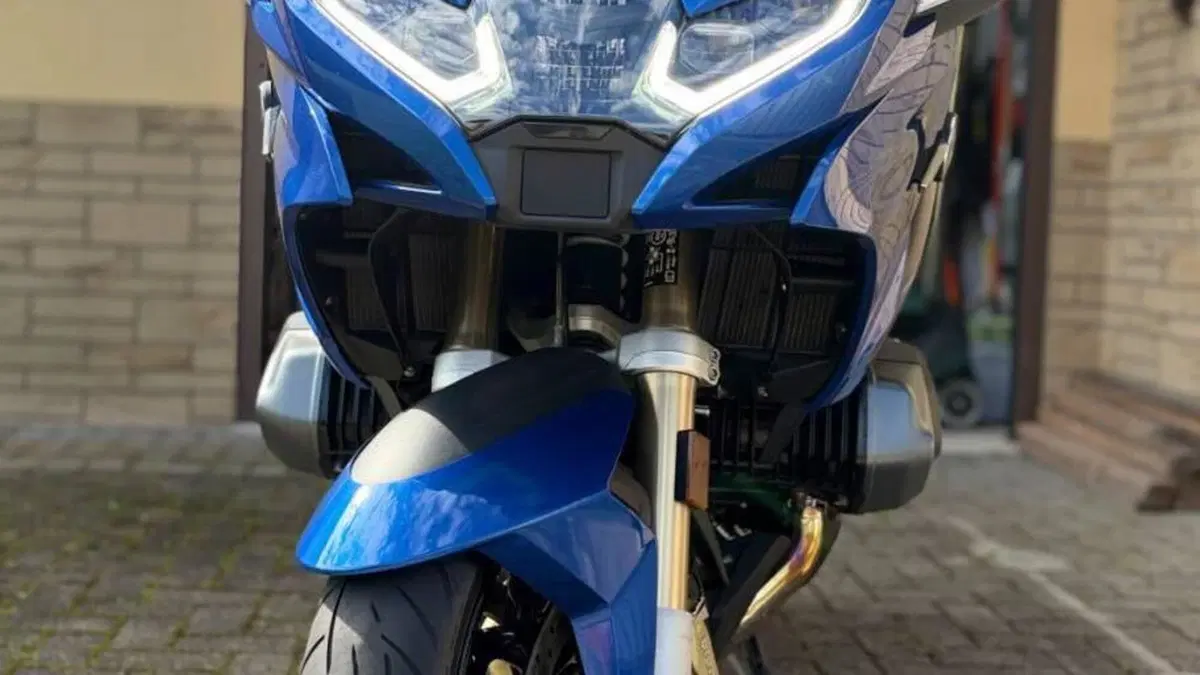 Bmw R 1250 RT (2021 - 25)  (3)