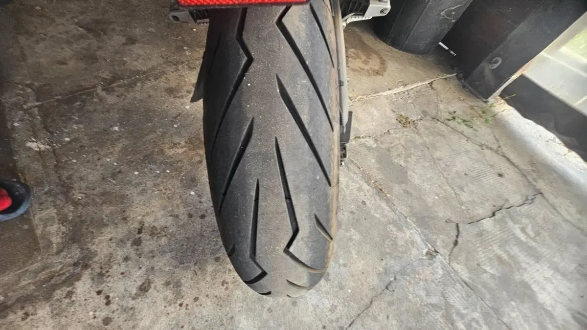 Ducati Monster 696 (2008 - 13)  (8)