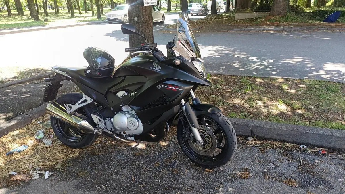 Honda Crossrunner ABS (2010 - 14)  (4)