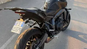 Yamaha MT-09 (2024 - 26)  (3)