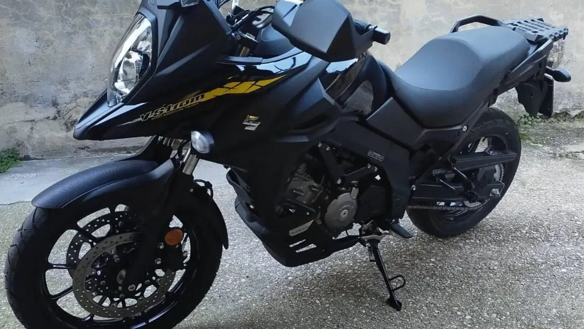 Suzuki V-Strom 650 (2021 - 25)  (2)