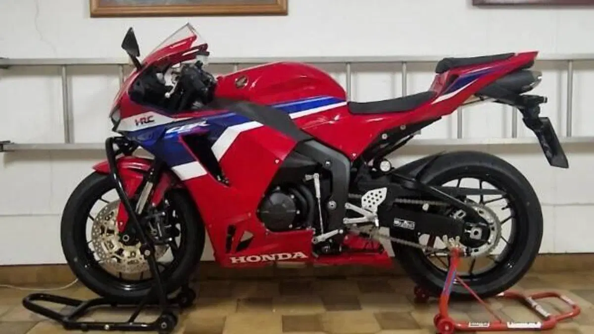 Honda CBR 600 RR (2024 - 26) 