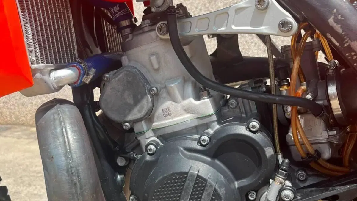 KTM 250 SX (2021)  (5)