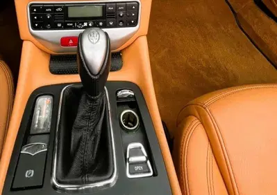 Maserati Grancabrio 4.7 V8 (4)