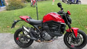 Ducati Monster 937 + (2021 - 25) 