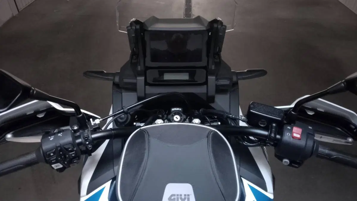 Honda Africa Twin CRF 1100L (2024 - 26)  (7)