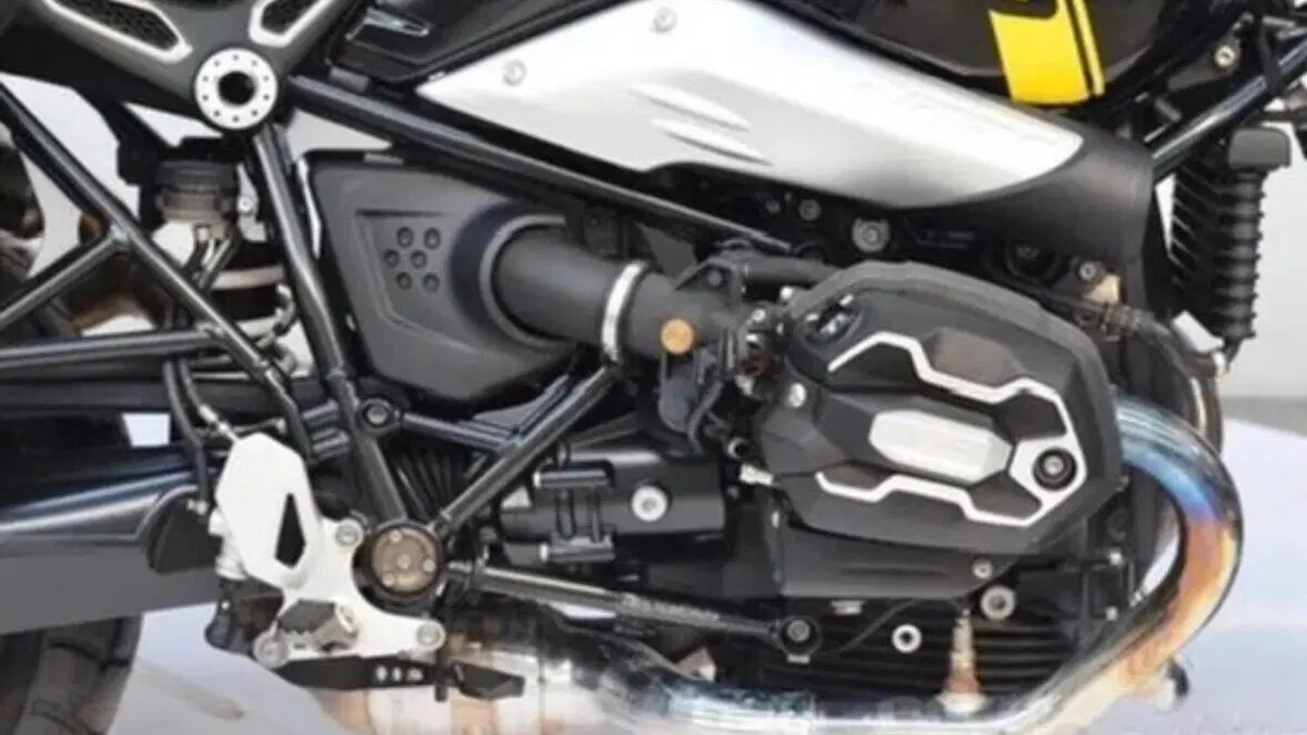 Bmw R nineT Urban GS 1200 - Edition 40 Years GS (2021)  (3)