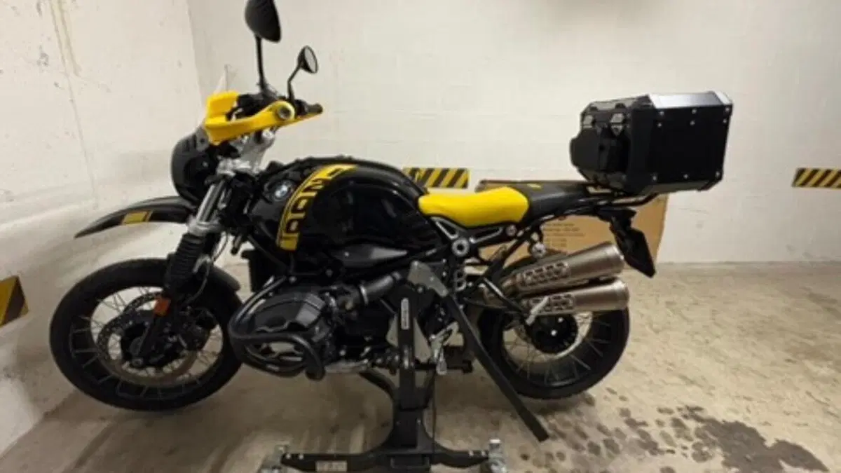 Bmw R nineT Urban GS 1200 - Edition 40 Years GS (2021)  (7)
