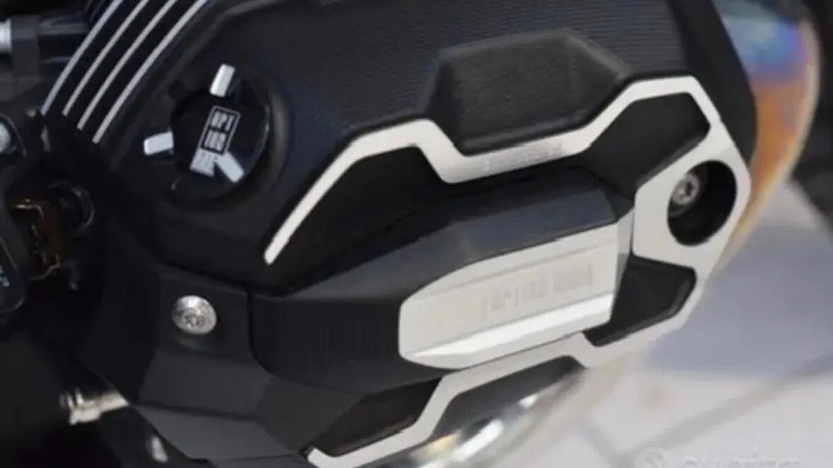 Bmw R nineT Urban GS 1200 - Edition 40 Years GS (2021)  (10)