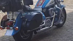 Suzuki VL 1500 Intruder  (5)