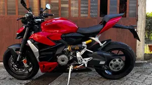 Ducati Streetfighter V2 (2022 - 24) 