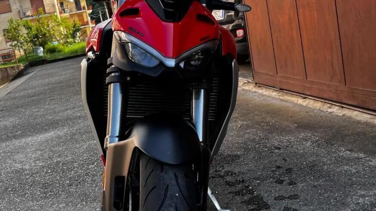 Ducati Streetfighter V2 (2022 - 24)  (3)