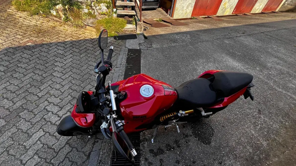 Ducati Streetfighter V2 (2022 - 24)  (8)