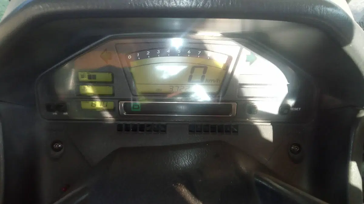 Suzuki Burgman AN 650 Executive ABS (2006 - 12)  (5)