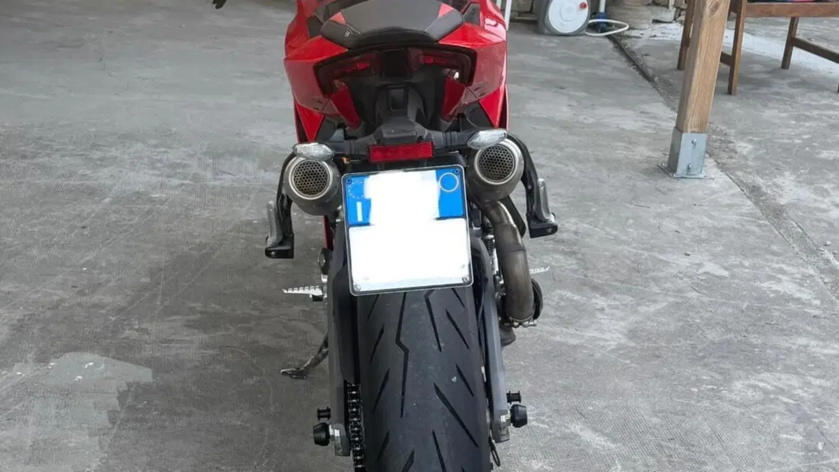 Ducati Panigale V2 S (2025 - 26)  (5)