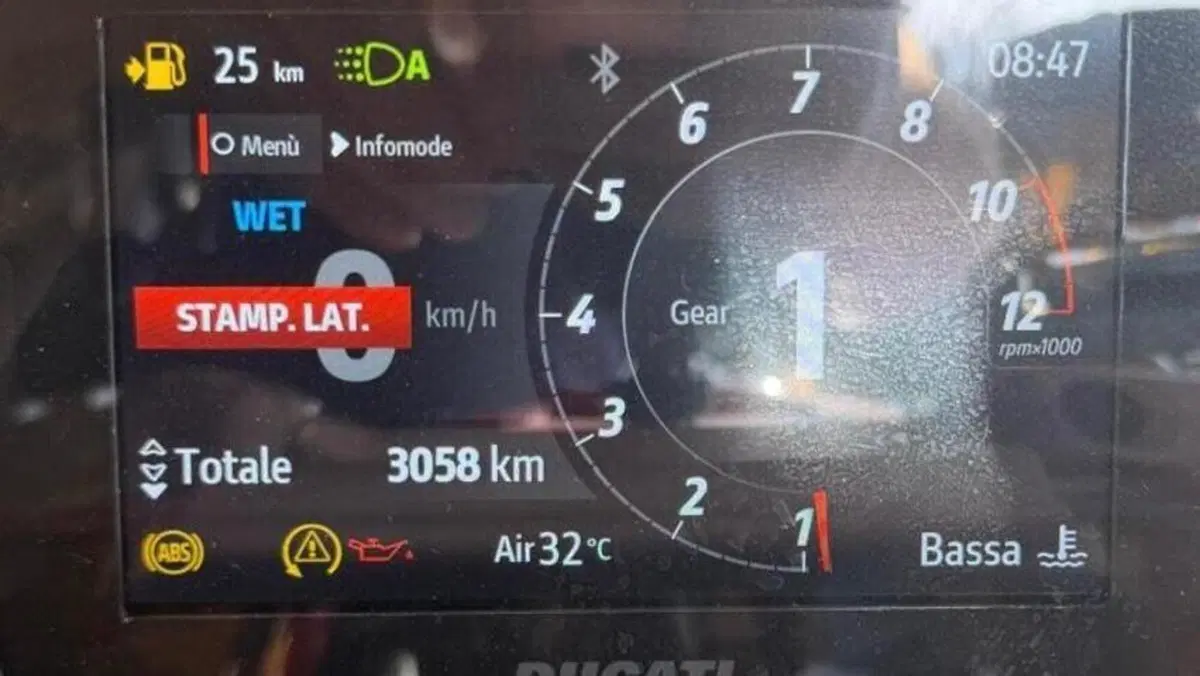 Ducati Panigale V2 S (2025 - 26)  (6)