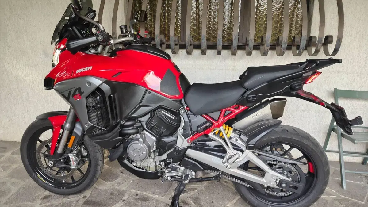 Ducati Multistrada V4 S (2021 - 24)  (2)
