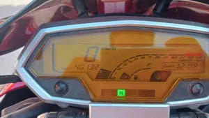 Kawasaki Z 1000 (2010 - 13)  (3)