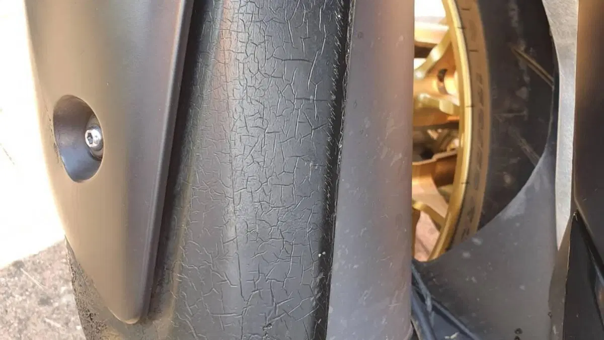 Yamaha T-Max 560 (2022 - 24)  (7)