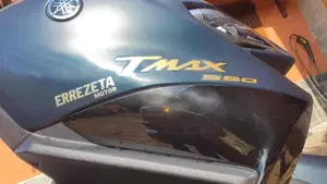 Yamaha T-Max 560 (2022 - 24)  (9)