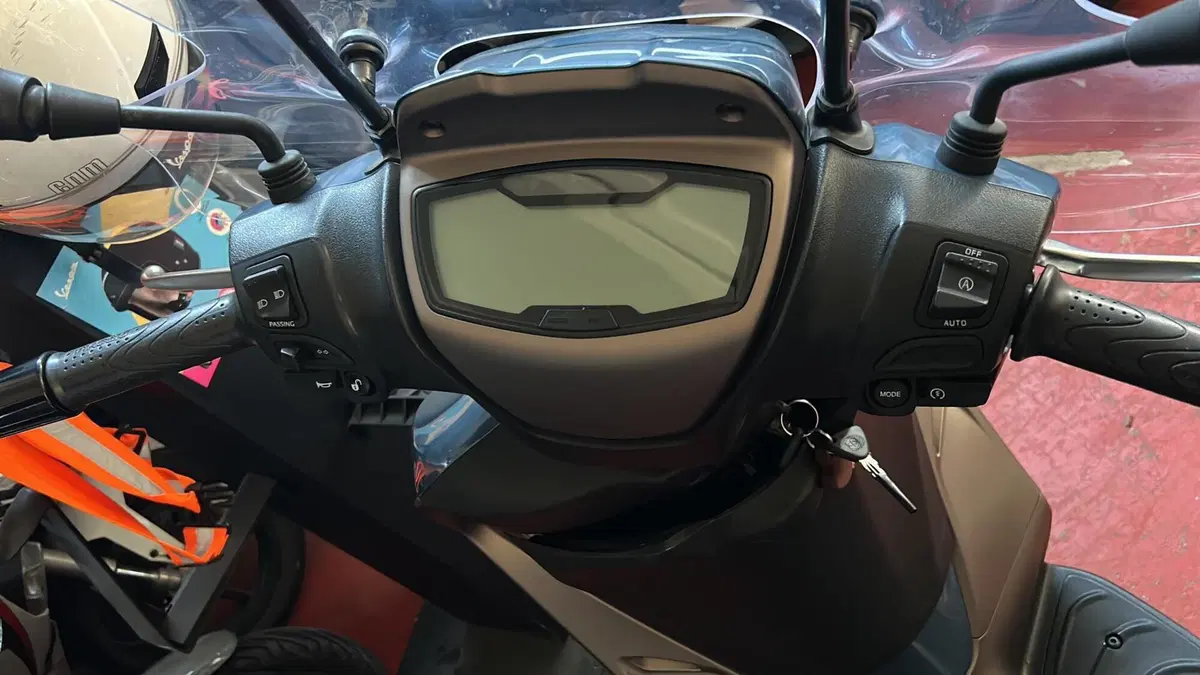 Piaggio Medley 150 S ABS (2020)  (3)