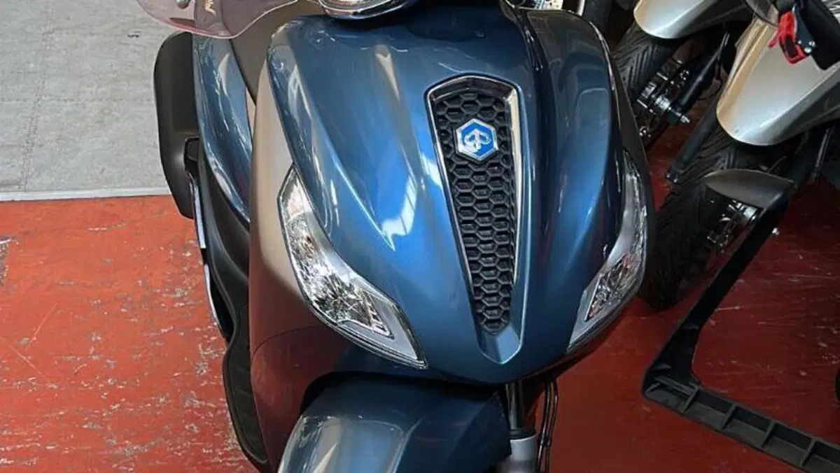Piaggio Medley 150 S ABS (2020)  (4)