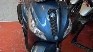 Piaggio Medley 150 S ABS (2020)  (4)