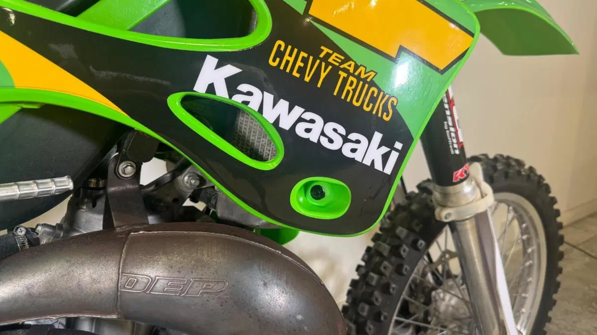 Kawasaki KXE250 (2000 - 02)  (3)