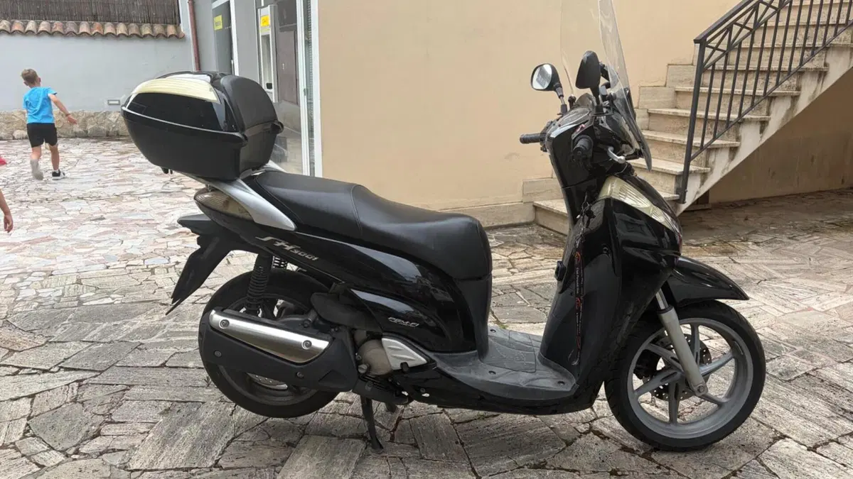 Honda SH 300 i (2006 - 10) 