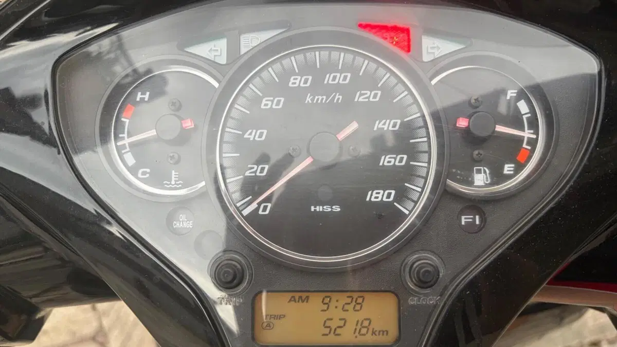 Honda SH 300 i (2006 - 10)  (4)