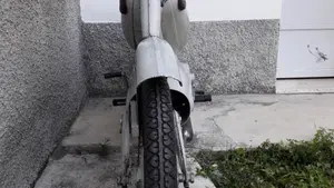 Motom   (2)