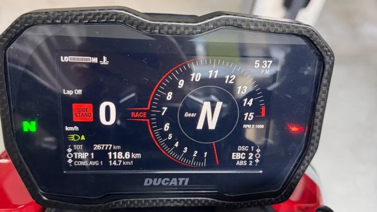 Ducati Streetfighter V4 1100 S (2021 - 22)  (4)