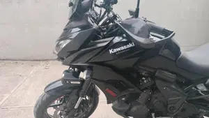 Kawasaki Versys 650 ABS (2015 - 16)  (16)