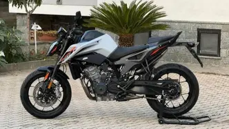 KTM 790 Duke L (2023 - 24)