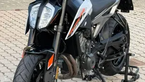 KTM 790 Duke L (2023 - 24)  (2)