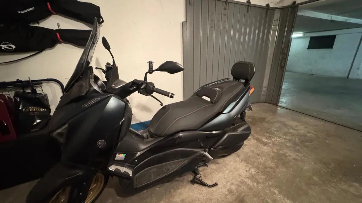 Yamaha X-Max 300 Tech Max (2021 - 24)  (7)