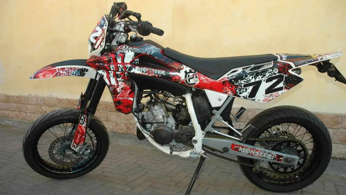 Husqvarna SM 125 (2010 - 12) 