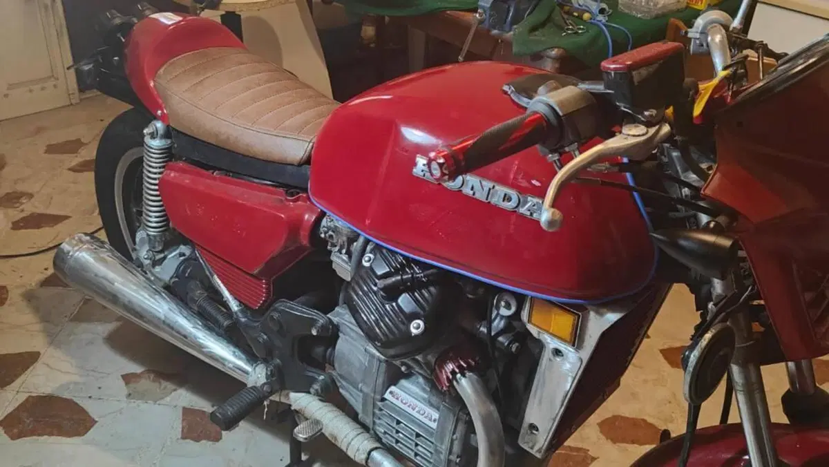 Honda   (2)