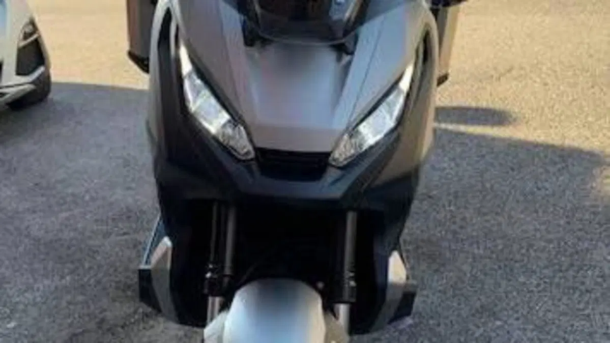 Honda X-ADV 750 (2018 - 20)  (3)