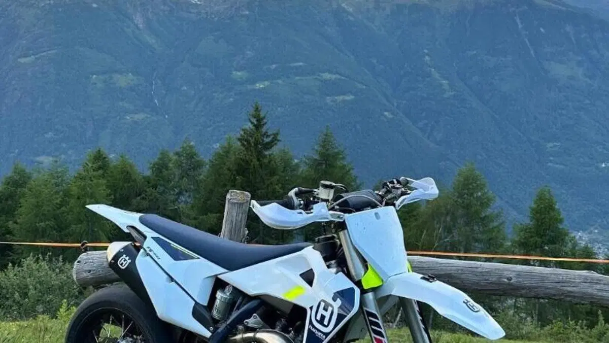 Husqvarna FS 450 (2023)  (5)
