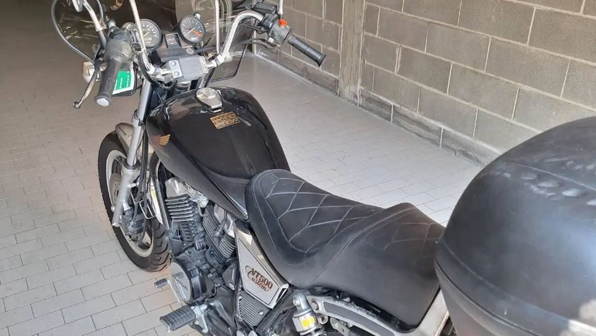 Honda VT 500 CD (1985 - 88)  (5)